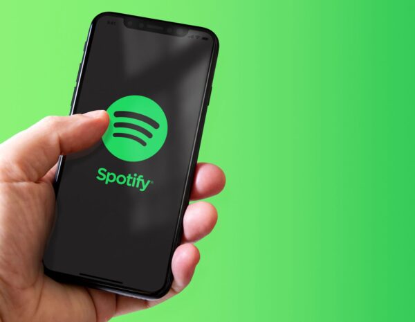 6 meses de Spotify para el novio